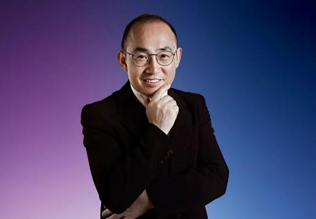 善恶终有报：疫情时对中国一毛不拔，却大方捐美国6亿，如今咋样