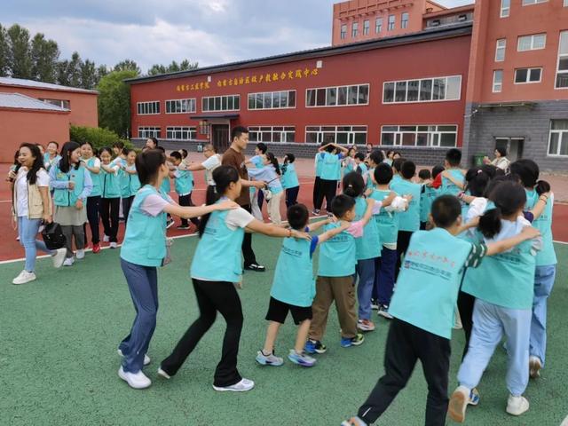 “奇妙自然，京蒙少年草原行”呼伦贝尔生态与民族文化研学活动圆满闭营