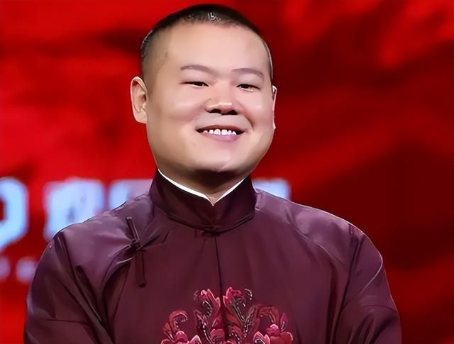 才宣布不上2026央视春晚，岳云鹏被扒底朝天，打小抄是冰山一角