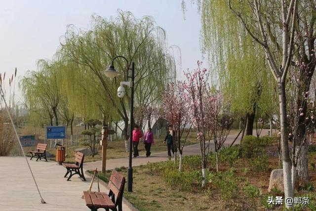 解锁峰峰元气满满的秋天