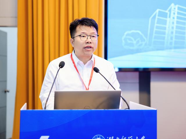 首届“湖北省化学化工科技创新和产业创新发展论坛”暨第九届“湖北省化学化工青年科学家论坛”在黄石召开
