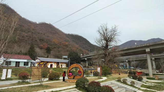 从白云村来到了留坝县火烧店镇