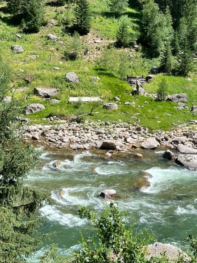 世界上只有中国新疆阿勒泰地区才有的全球 “独一无二的8大奇景”