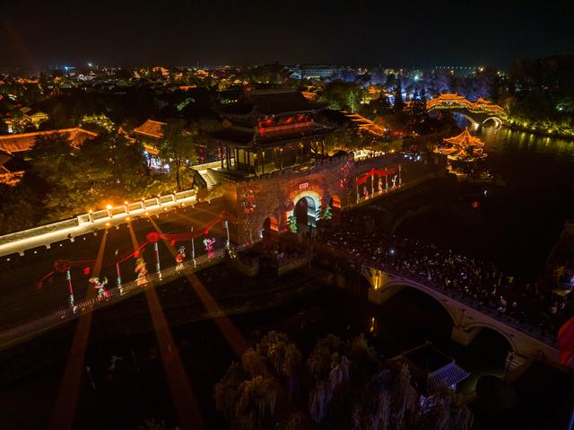 来台儿庄古城千万别错过这场光影盛宴✨