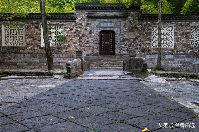 两性关系:不管你信不信，男性过了70岁后，基本都是这6个表现