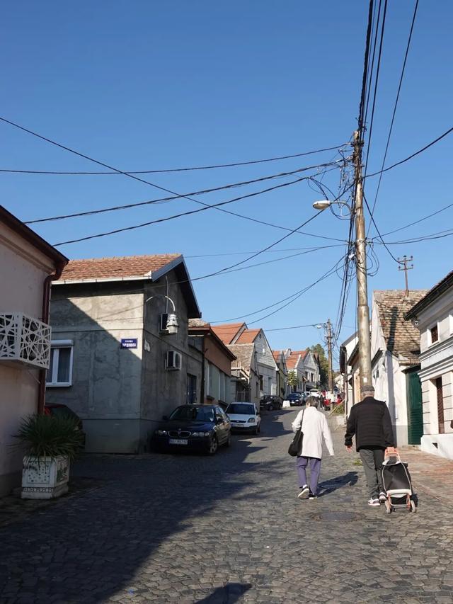 塞尔维亚，一座被轰炸过78天的城市的新生，贝尔格莱德一日游记