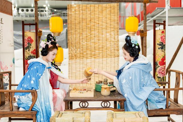 河北文旅新场景 正定热雪奇迹打造“冰雪+古风”跨界体验