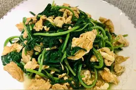 马兰头：野草中的“绿翡翠”，小时候吃它，现在城里人抢着买！图片