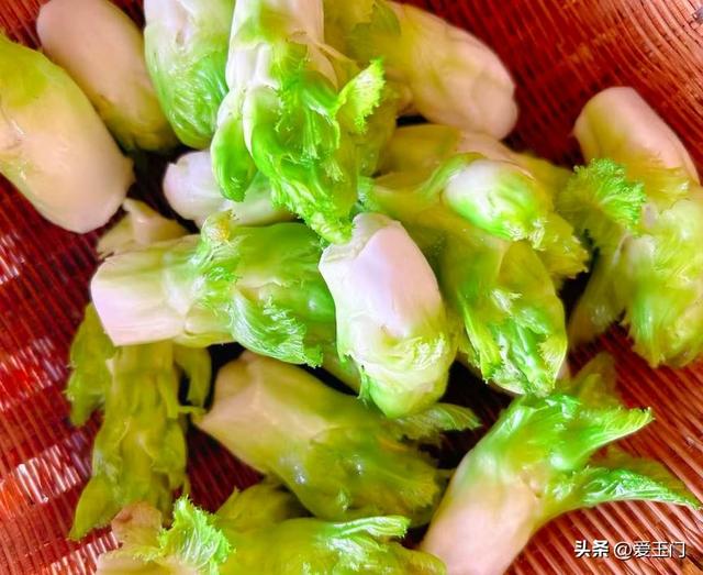 冬天，这菜使劲吃！一润肠、二提神醒脑、三强免疫，不懂吃可惜了