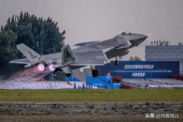 中美空军的区别，歼啸鹰评军事？