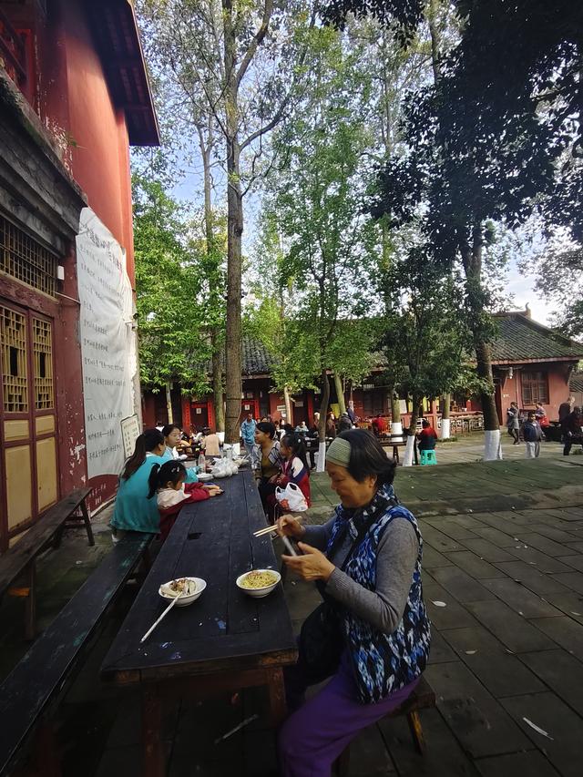 南行漫记：离开南充走G318到达遂宁，驻车圣莲岛营地