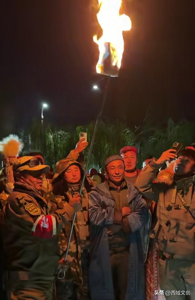 特稿｜驼铃声声传古韵 丝路古城燃篝火 张耀宇/文 焦庆祖/图