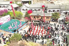 桃源美景惹人醉 “桃花经济”有活力图片