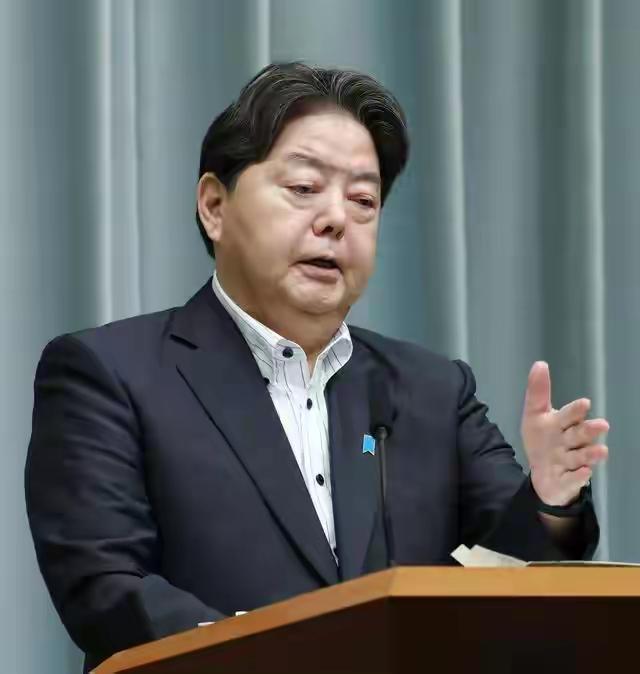 原以为东风5c已经足够震撼，没想到官方一句话，让人更加热血沸腾