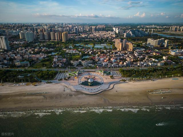 为啥北方人喜欢去北海过冬而不去湛江？实话实说，两地差距真不小