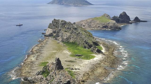 中方舰艇编队刚进钓鱼岛，日本就动手了，不到24小时，美军也下场