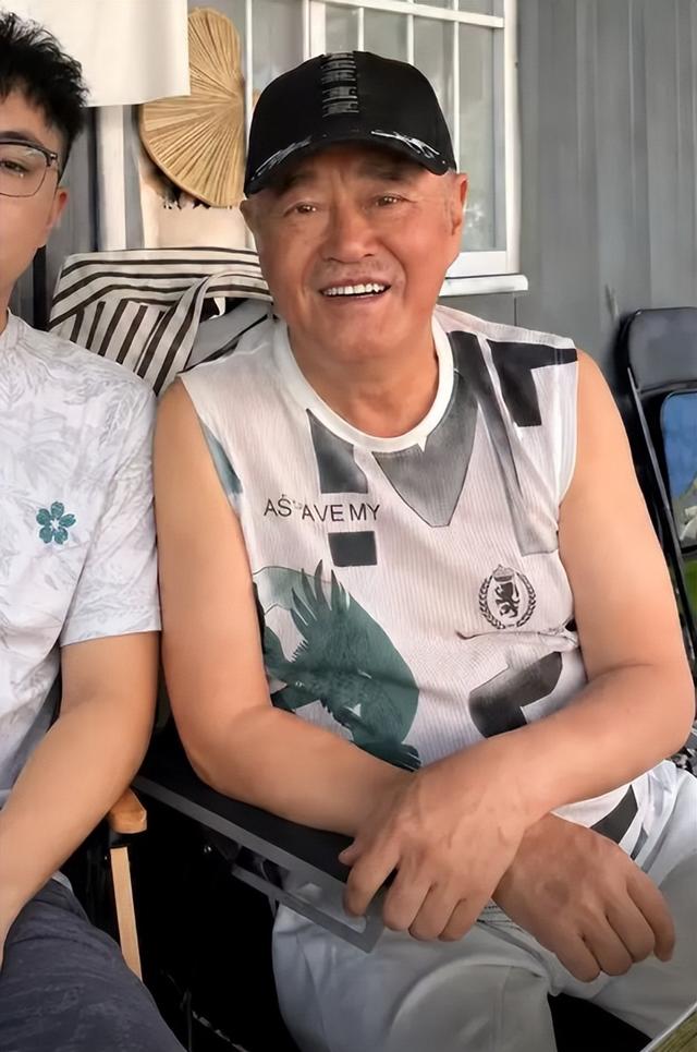 终于摊牌！68岁赵本山近况曝光，和关婷娜的绯闻水落石出