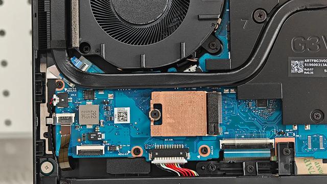 R9 8945HX同阶无敌 暗影精灵11锐龙版评测 更强大的RTX5060游戏本