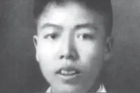 1951年宁波80岁老农挖儿子坟墓，取一破包送到政府，真相令人泪目图片