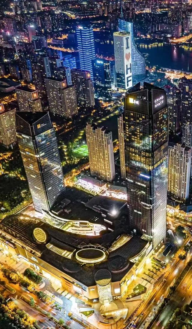 央视春晚4个分会场公布，评论区炸锅，金华网友们坐不住了