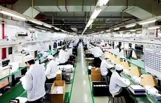 第二个富士康？宣布全线搬迁、近10万工人丢掉饭碗，央媒早有预警