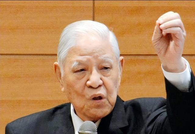揭秘：李登辉曾是中共地下党员，1988年李敖找到其叛卖革命的证据