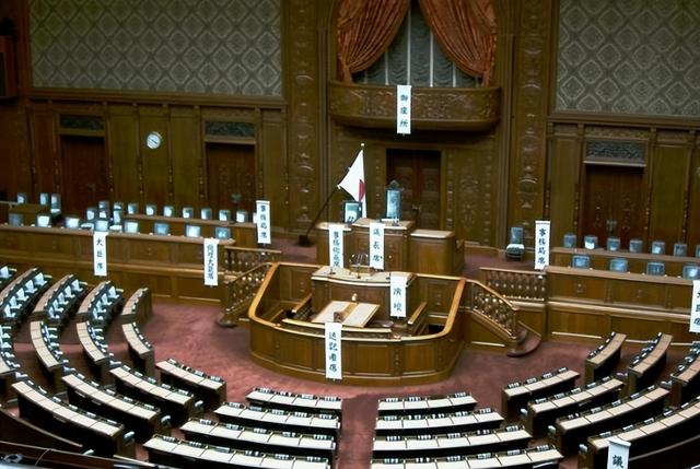 172：233！高市重新洗牌，日本新首相人选出炉，对中国态度不简单 第2张