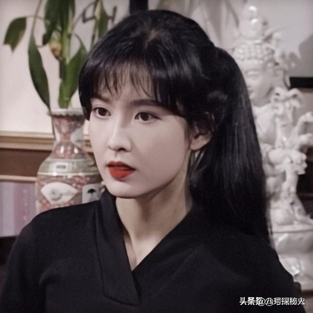 被戴8次绿帽子，3次被捉奸在床，这就是我们“玉女”守卫的爱情？