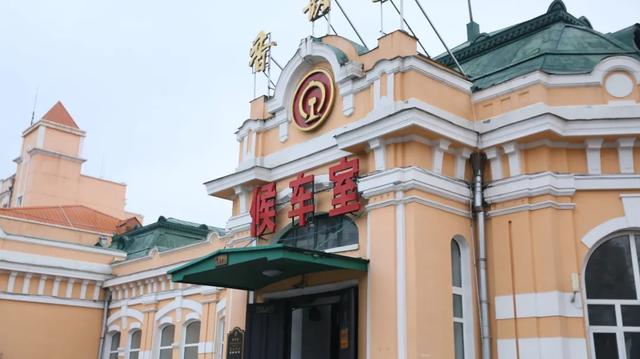 爆火影视剧都在哈铁老建筑取景？快来打卡猜剧名！