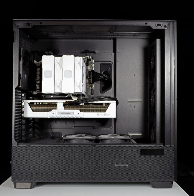 还买 5060 Ti 16GB？RX 9070 GRE 才是更好选择！