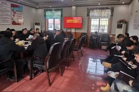 北景港镇召开冬季森林防火工作部署会图片