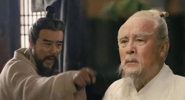 曹操为什么执意要杀掉华佗？12年后才发现，他的决策是正确的