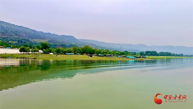 临夏有条环湖公路 畅行其中看着风景去“赶海”