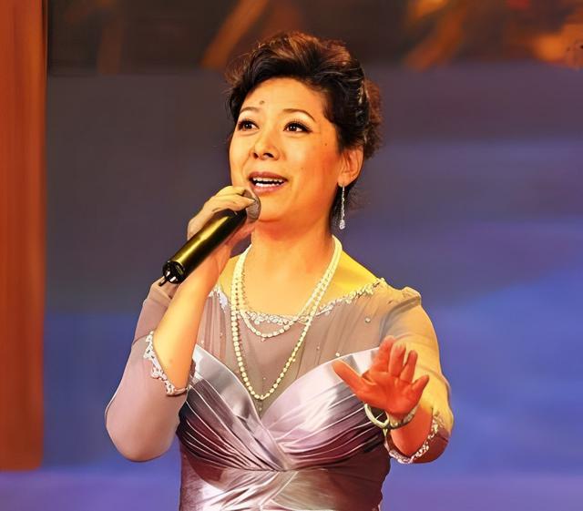 她曾是国家一级演员，遭丈夫无数次殴打，丈夫：我不过了！离婚