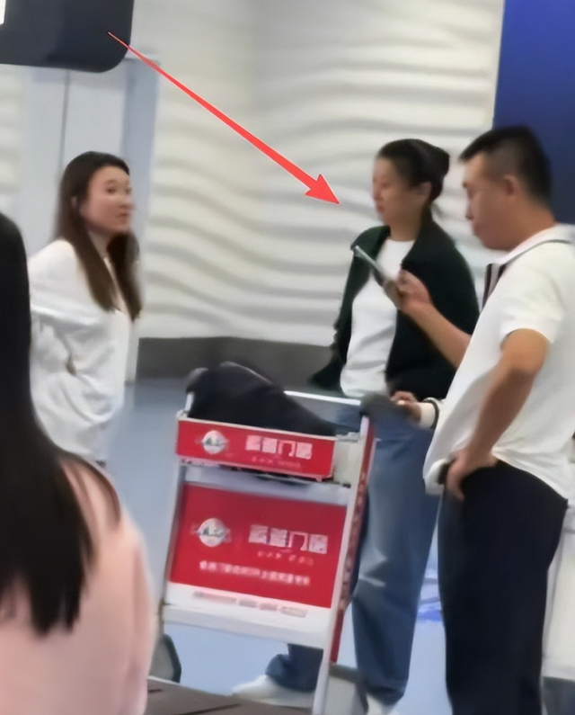 重罚！偷税、背人命债，被官方彻查后首露面的闫学晶 迎来最终结局