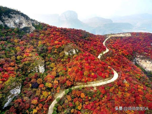 北方唯一的“川寨”古村，红石砌墙、青瓦布顶，暗藏逃生密道！
