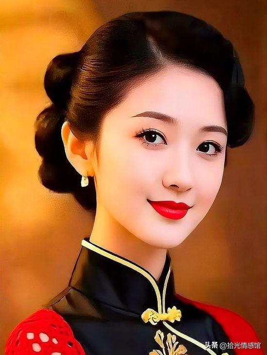 两性关系：女人最扛不住的4个“坏动作”，第1个多数男人不敢试！