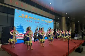 坐上火车去拉萨！今年首趟“京藏号”发车图片