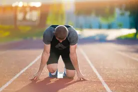 减肥是有滞后性的，不必天天盯着秤！耐心等待，努力终会有结果图片