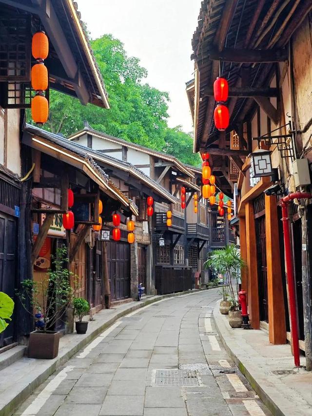 外地人看不懂，重庆人戒不掉：北碚偏岩古镇的河流长出了麻将桌