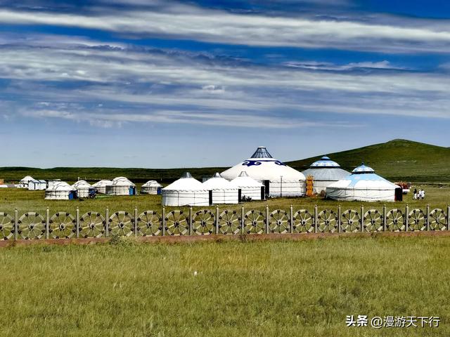 我走过的草原天路，应了谑语“后浪推前浪，后浪拍在沙滩上”