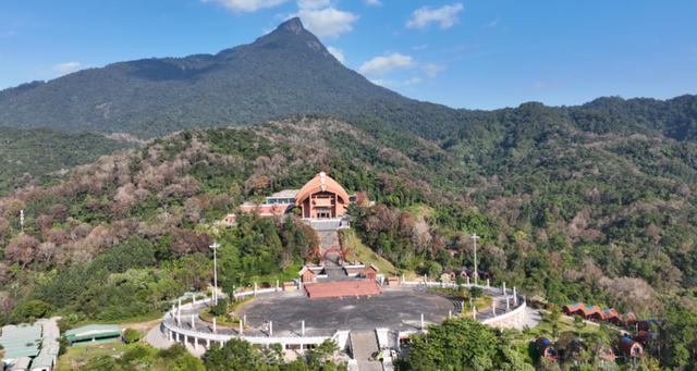 逃离内卷！来五指山开启治愈之旅