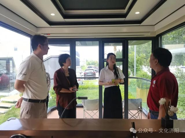 省工业旅游发展规划编制组来我区调研
