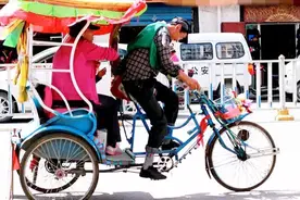 北京禁"老头乐"后，新型接娃神器火遍大街小巷，网友却吵翻图片