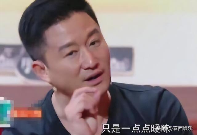 被央视怒批、摇头晃脑、德不配位，难怪阅兵从不邀请“流量”明星