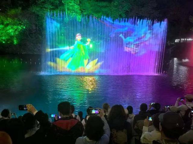 千山之夜 欢乐满分
