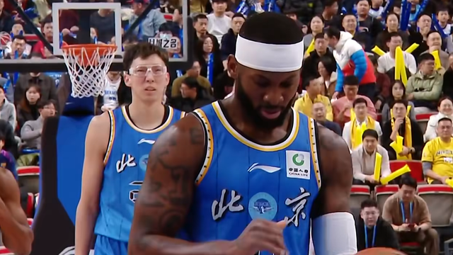 CBA一夜两场冷门	，北京掉出前四，深圳溃败！积分榜如下：辽宁第9