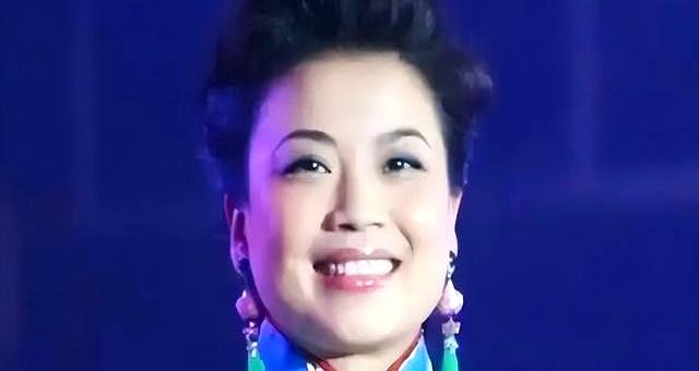 不结婚怎么解决生理需求？57岁的歌唱家张也，用行动给出了答案