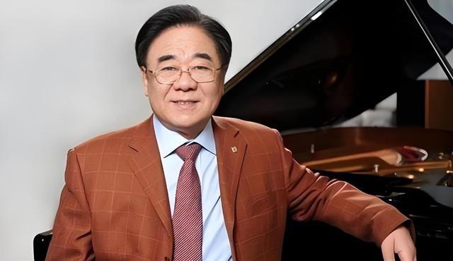 不结婚怎么解决生理需求？56岁的歌唱家张也，用行动给出了答案