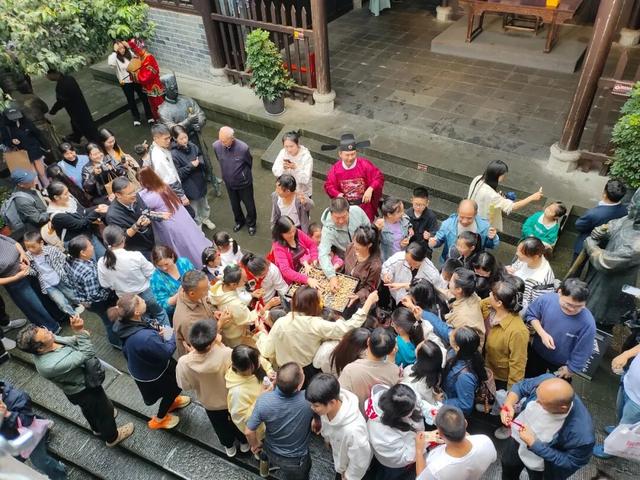 【 “雨” 你相约】国庆假期圆满收官！石泉文旅市场“热”力全开，魅力再升级！